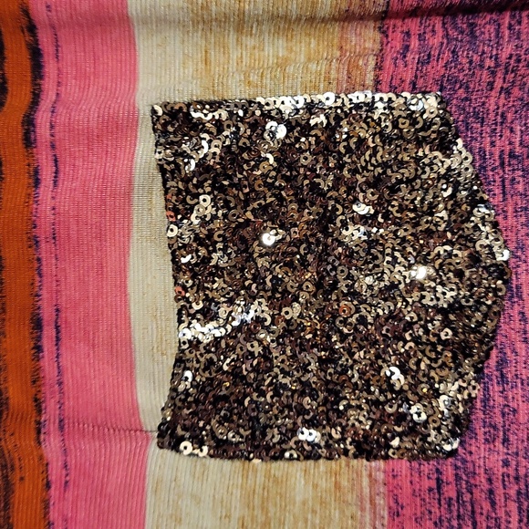 Striped Multicolor Women's Top - Picture 2 of 3